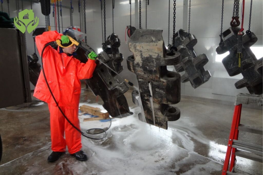 Giải pháp làm sạch dầu mỡ trong công xưởng