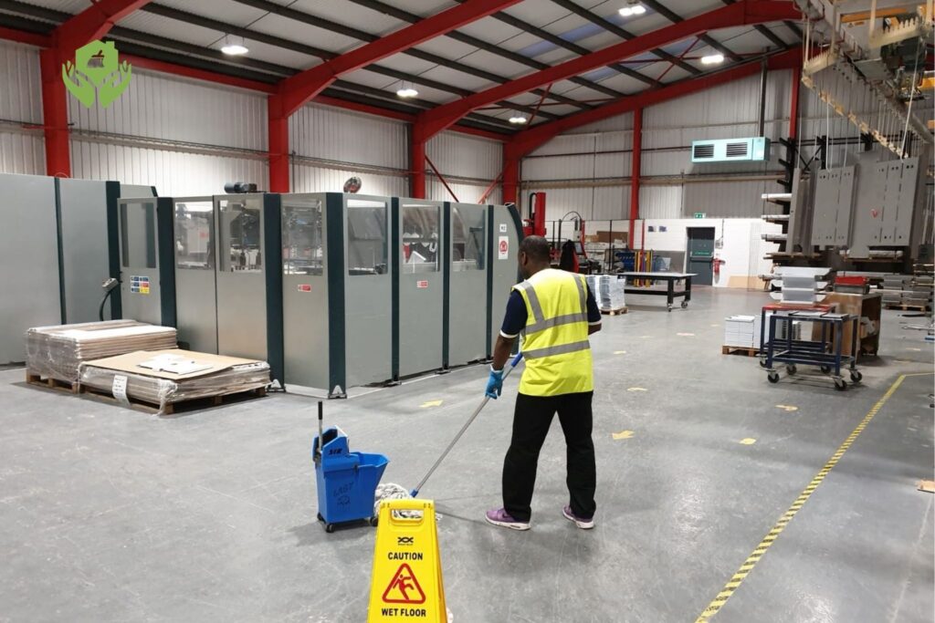 Dịch Vụ Vệ Sinh Công Nghiệp Cần Thơ Trọn Gói 24/7 